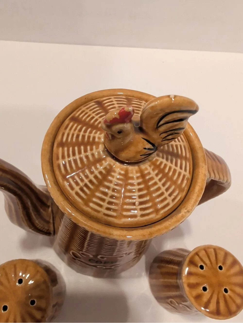 Mid century modern chicken top coffee urn salt and pepper shaker